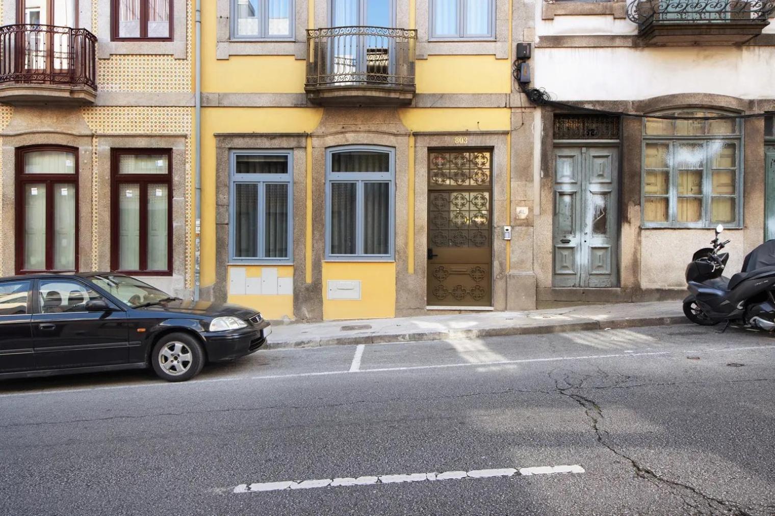 Apartamento - - 4 *