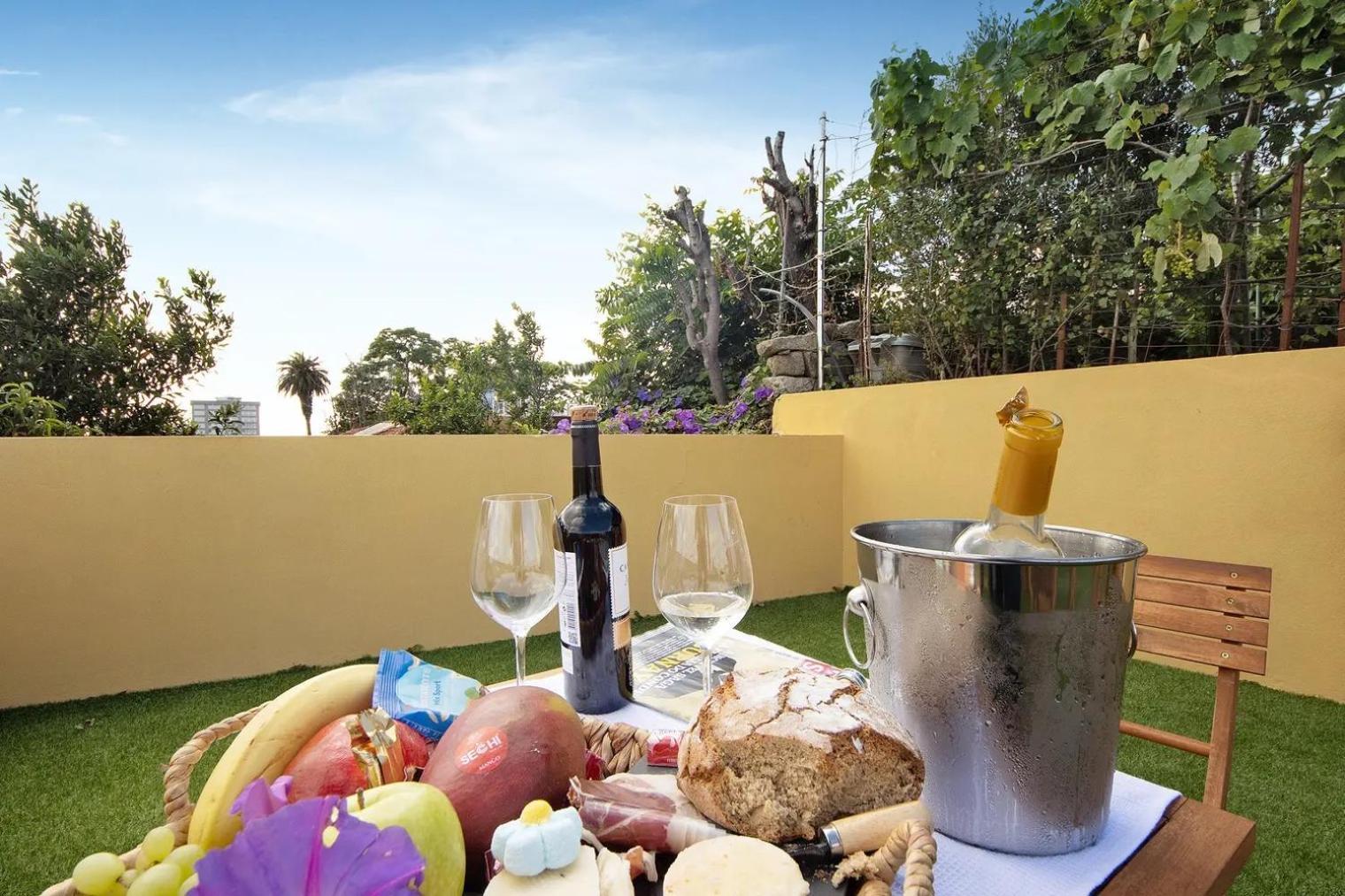 Apartamento - - 4 *